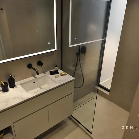 Leisure Gates 2 فيلة نيا سكيوني