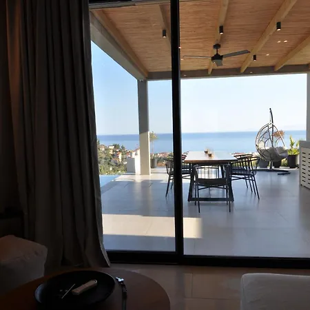 Leisure Gates 2 * نيا سكيوني